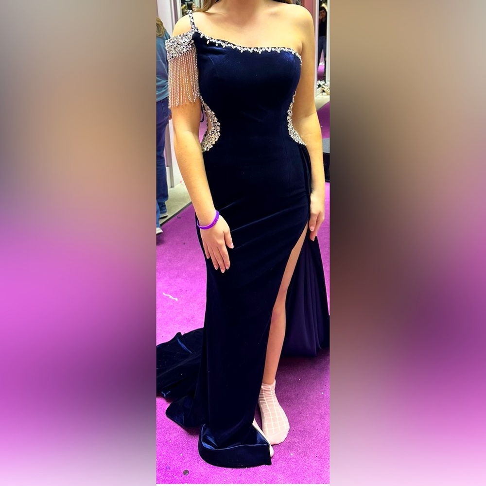 Portia and Scarlett formal dress